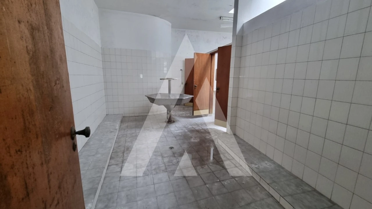 Prédio para Venda em Parceiros e Azoia Foto 20