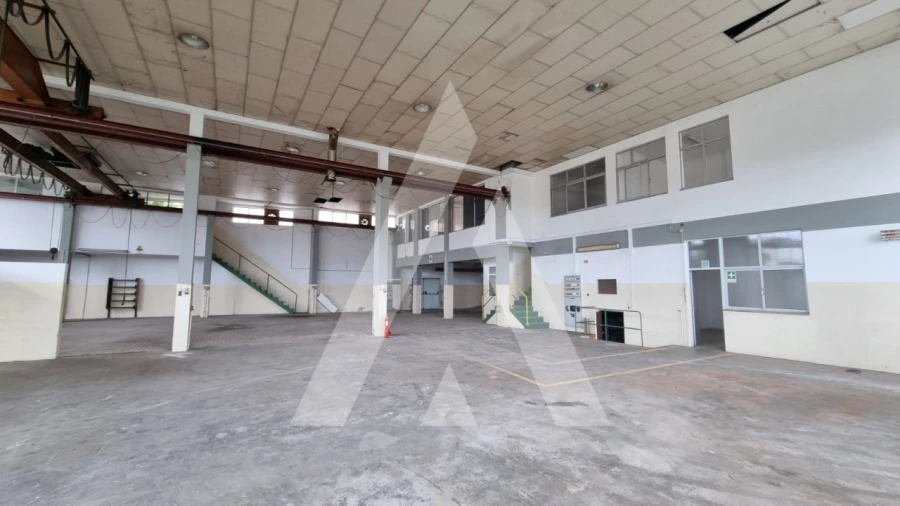 Prédio para Venda em Parceiros e Azoia Foto 54