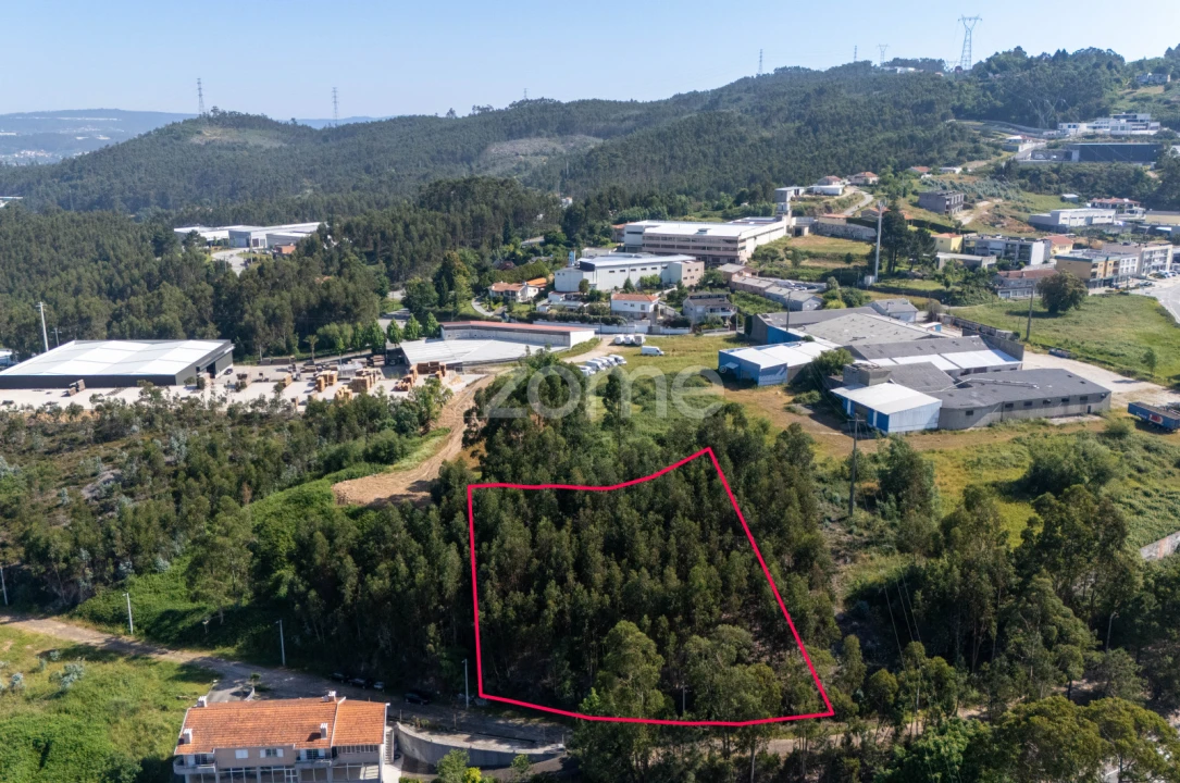 Terreno para Venda em Vandoma Foto 1