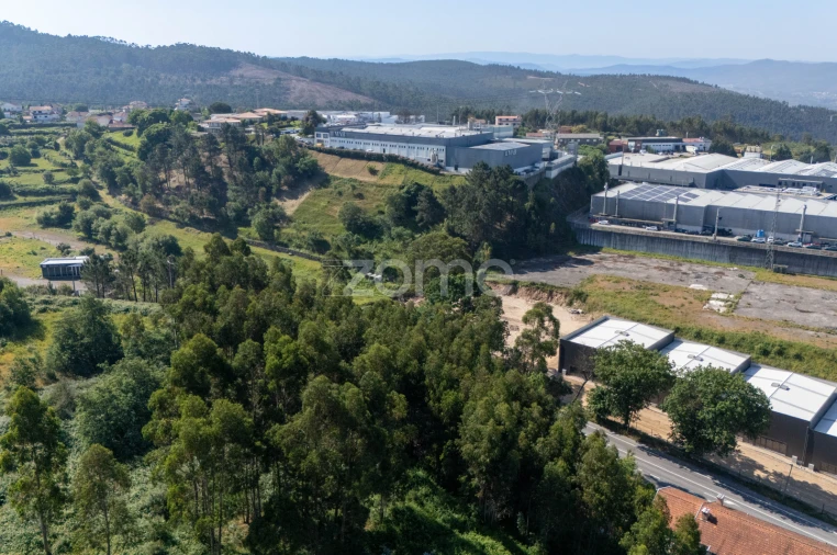 Terreno para Venda em Vandoma Foto 17