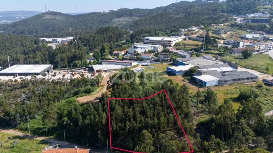 Terreno para Venda em Vandoma