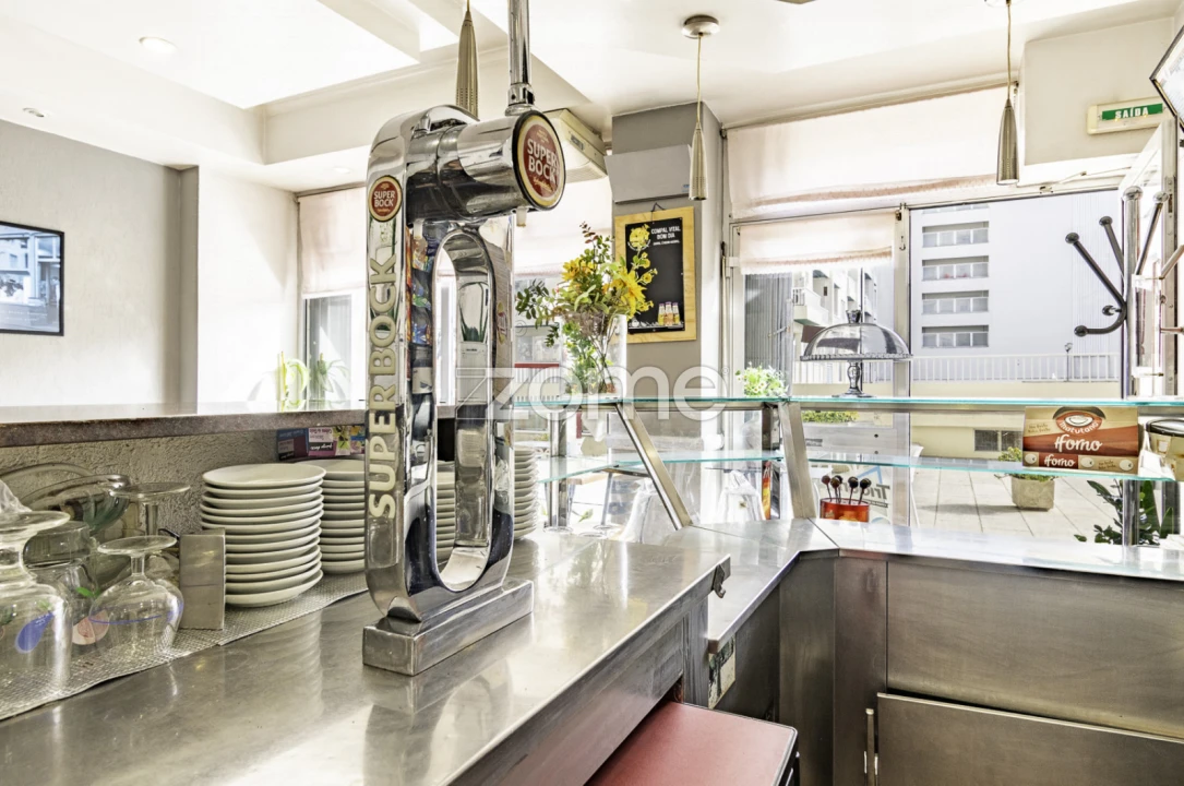 Negócio para Venda em Cedofeita, Santo Ildefonso, Sé, Miragaia, São Nicolau e Vitória Foto 1