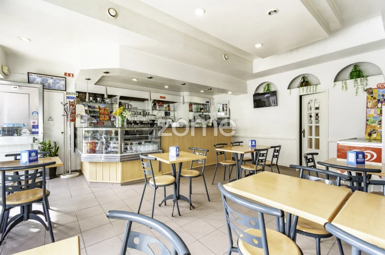 Negócio para Venda em Cedofeita, Santo Ildefonso, Sé, Miragaia, São Nicolau e Vitória Foto 4