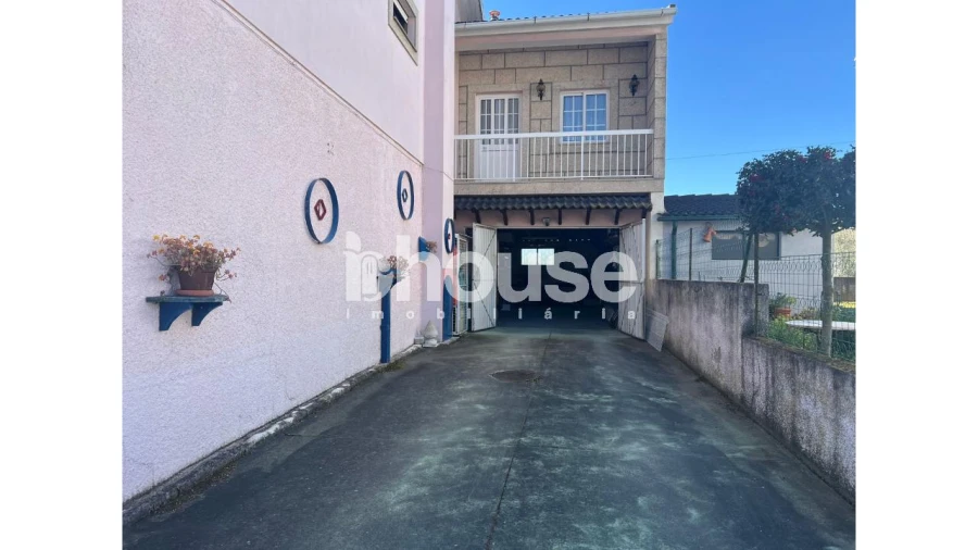 Moradia T5 para Venda em Valpaços e Sanfins Foto 4