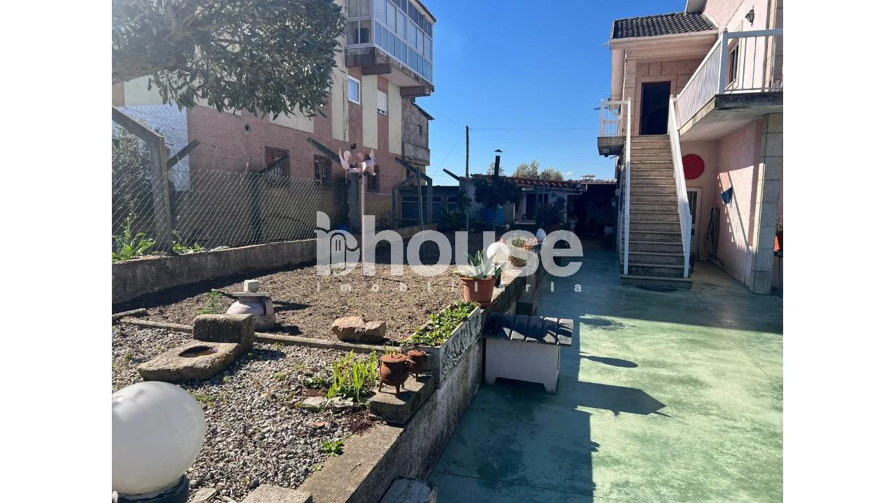 Moradia T5 para Venda em Valpaços e Sanfins Foto 5