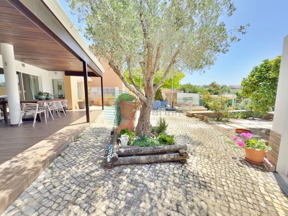 Moradia T4 para Venda em Mafra Foto 47