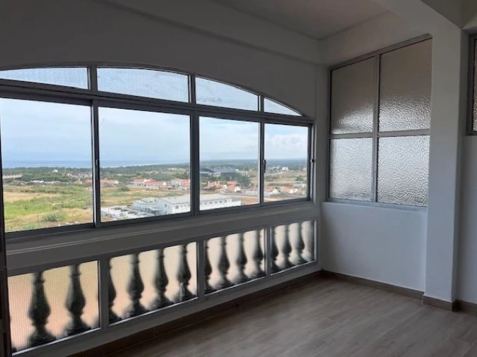 Apartamento T2 para Venda em Sines Foto 13