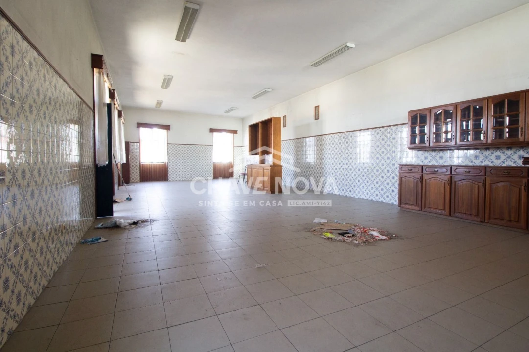 Negócio para Venda em Madalena Foto 16