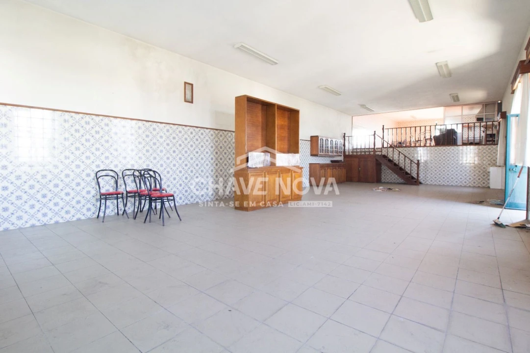 Negócio para Venda em Madalena Foto 18