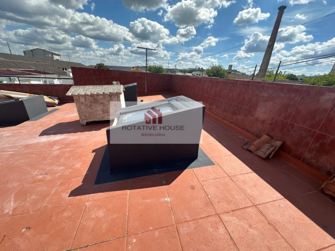 Moradia T4 para Venda em Caia, São Pedro e Alcáçova Foto 9