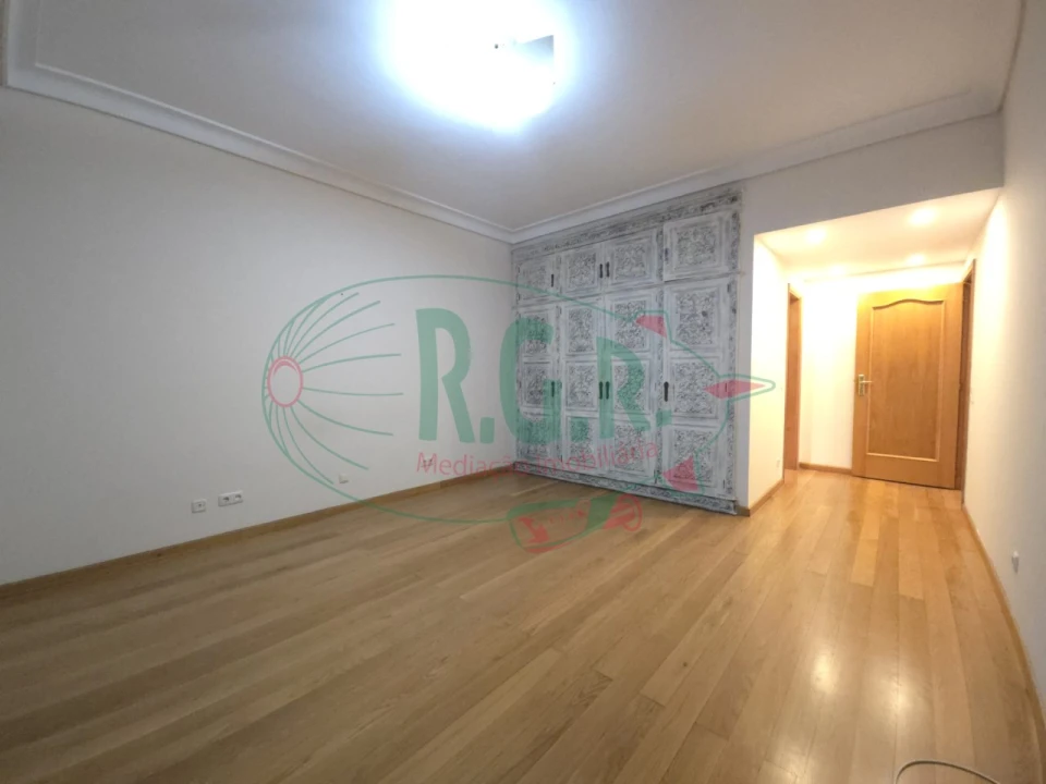 Moradia T3 para Venda em Gondomar (São Cosme), Valbom e Jovim Foto 25