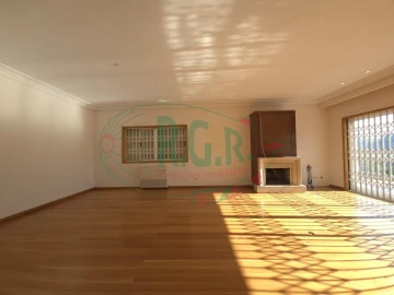 Moradia T3 para Venda em Gondomar (São Cosme), Valbom e Jovim