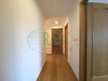 Moradia T3 para Venda em Gondomar (São Cosme), Valbom e Jovim