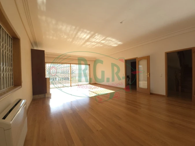 Moradia T3 para Venda em Gondomar (São Cosme), Valbom e Jovim Foto 9