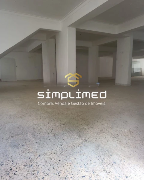 Loja para Venda em Agualva e Mira-Sintra