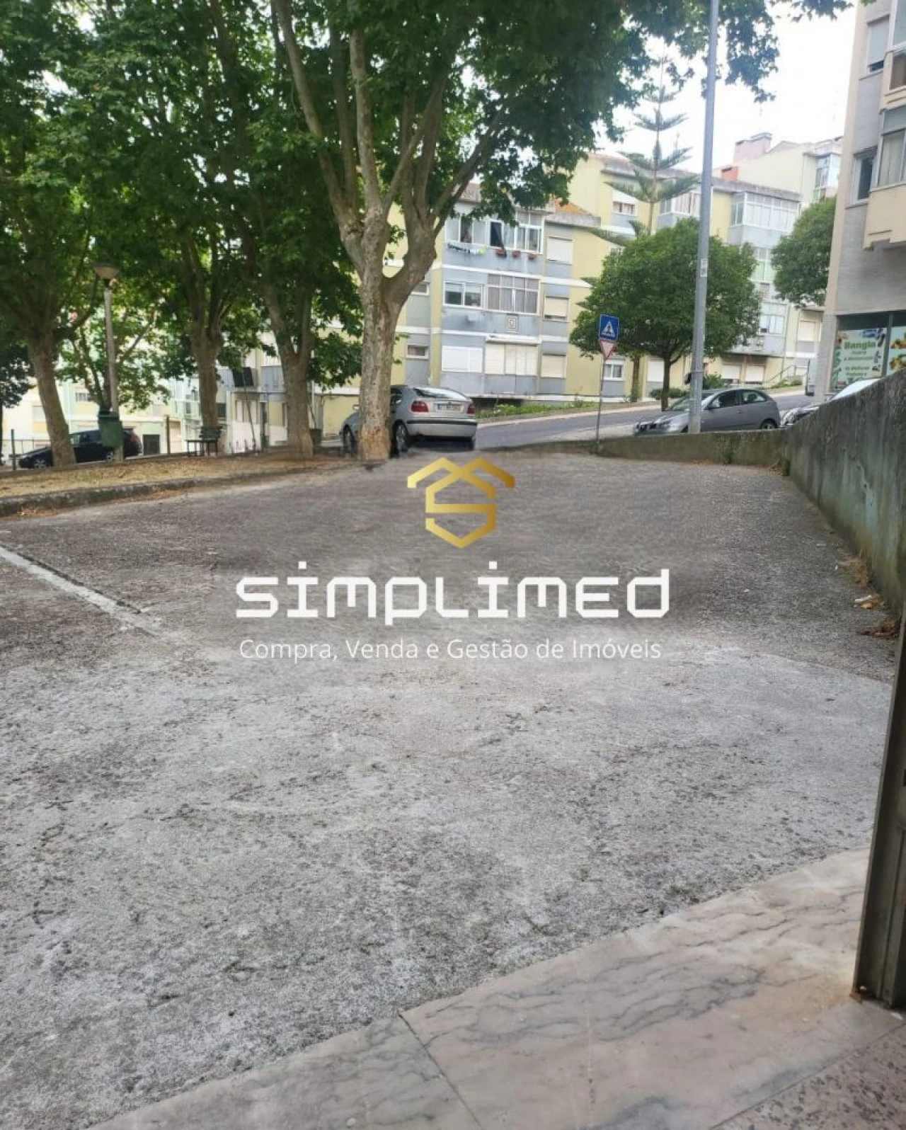 Loja para Venda em Agualva e Mira-Sintra Foto 1