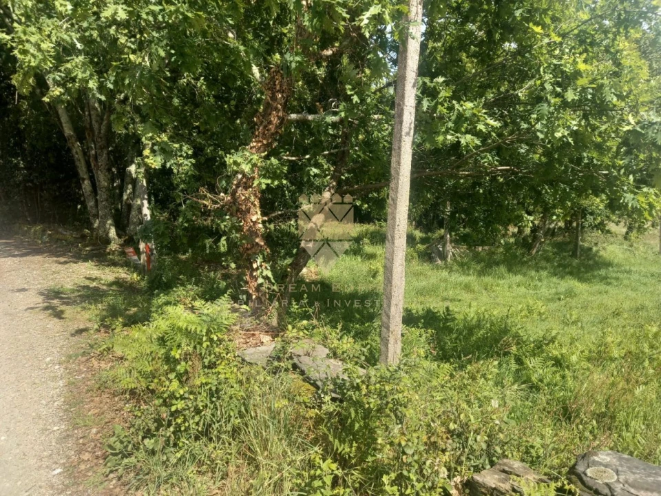 Terreno para Venda em Recarei Foto 10