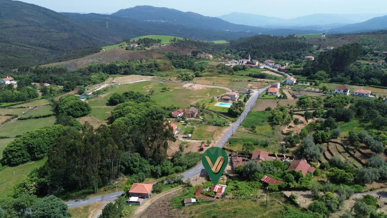 Terreno para Venda em Cabração e Moreira do Lima Foto 4