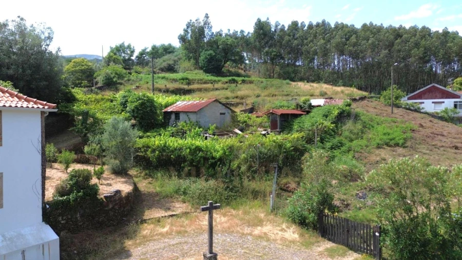 Terreno para Venda em Cabração e Moreira do Lima Foto 5