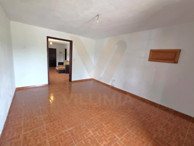 Moradia T4 para Venda em Arcozelo Foto 9