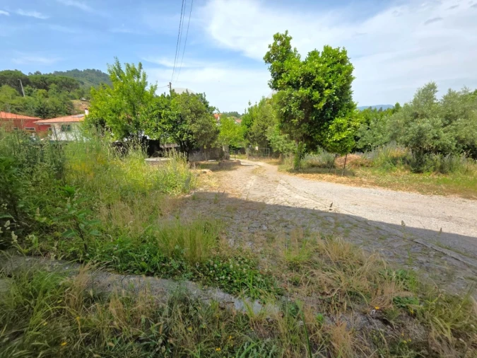 Moradia T4 para Venda em Arcozelo Foto 18