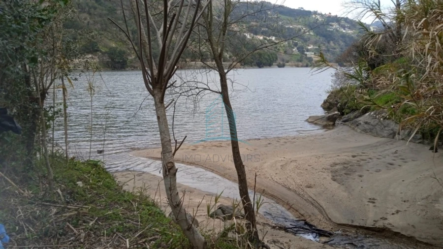 Quinta T5 para Venda em Resende Foto 4