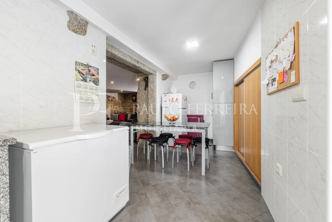 Moradia T3 para Venda em Landim Foto 25