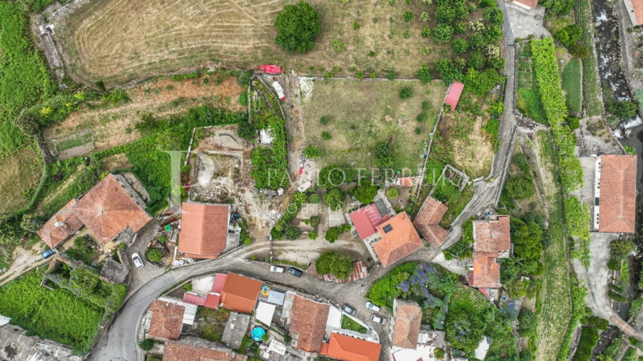 Moradia T3 para Venda em Landim Foto 16