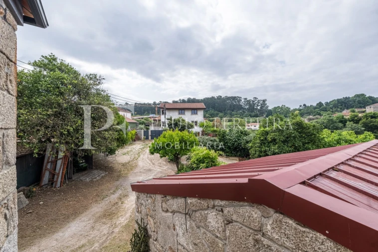 Moradia T3 para Venda em Landim Foto 38