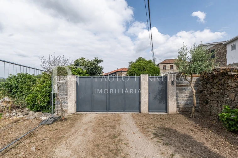 Moradia T3 para Venda em Landim Foto 39