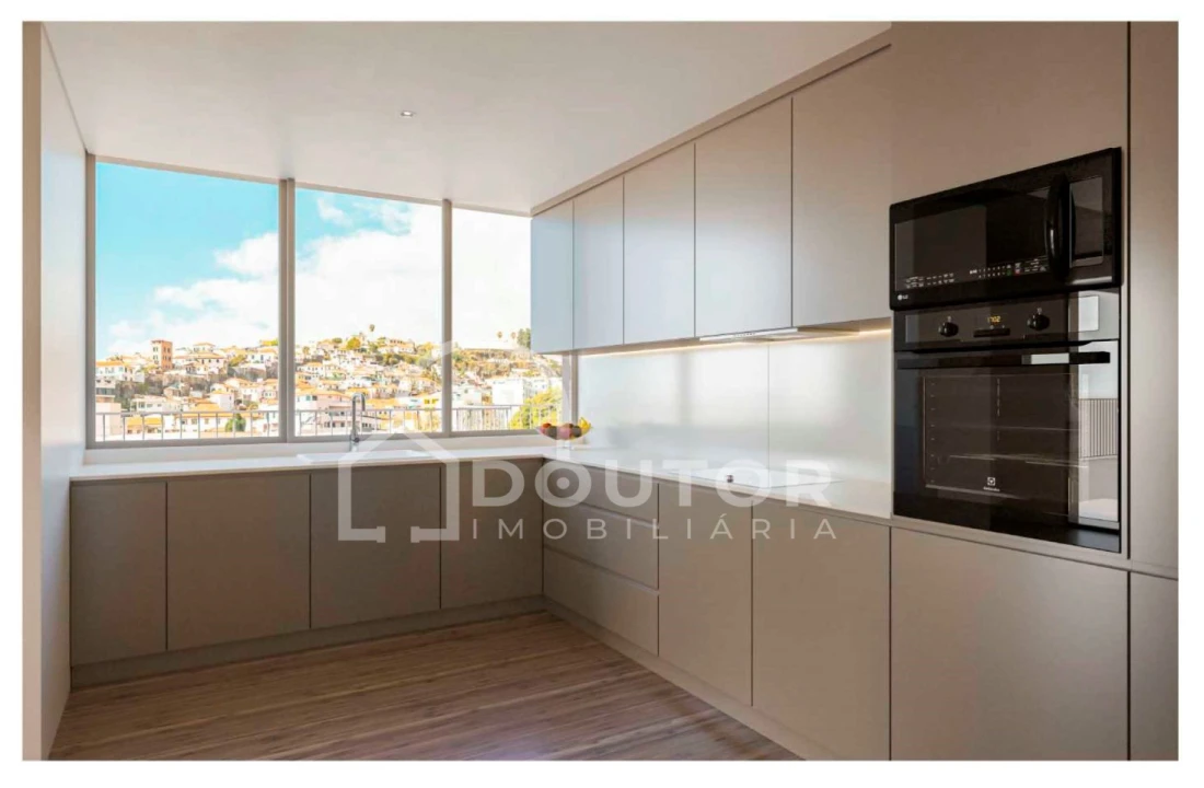 Apartamento T3 para Venda em Funchal (Santa Luzia) Foto 16