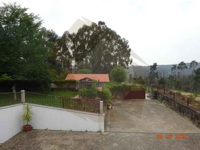 Moradia T5 para Venda em Foz do Sousa e Covelo Foto 7