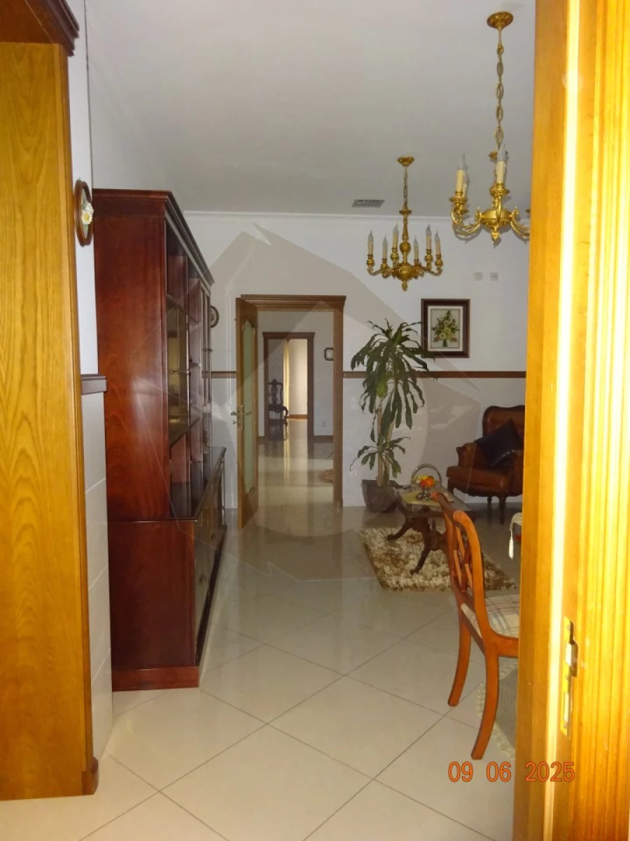 Moradia T5 para Venda em Foz do Sousa e Covelo Foto 11