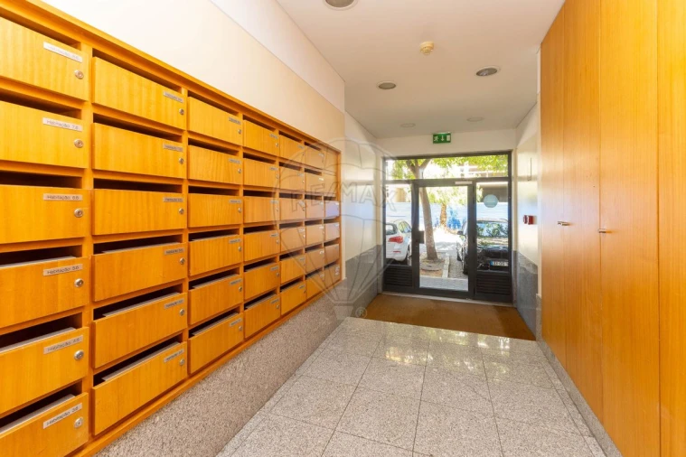 Apartamento T2 para Venda em Oliveira do Douro Foto 4