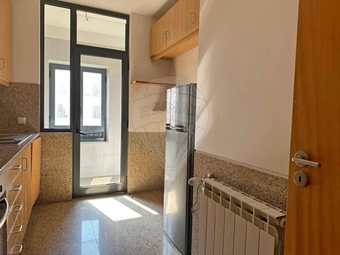 Apartamento T2 para Venda em Oliveira do Douro Foto 8