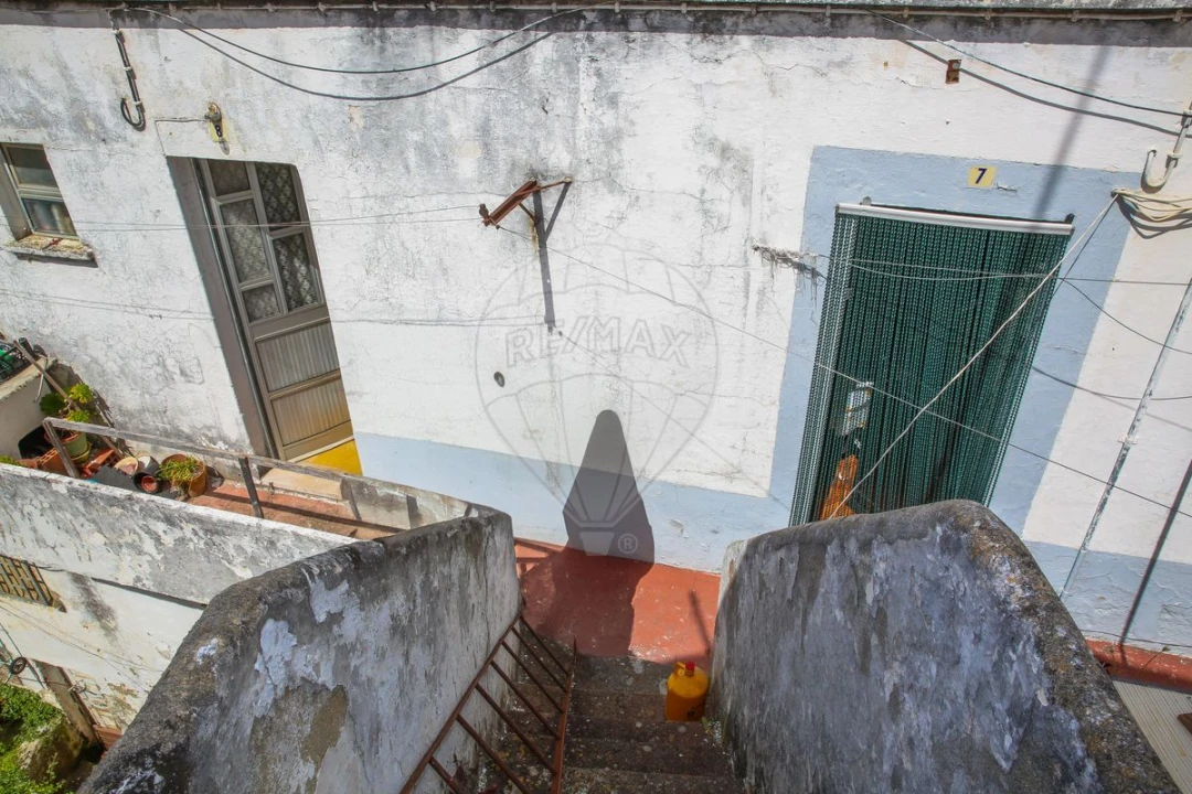 Prédio para Venda em Sacavém e Prior Velho Foto 33