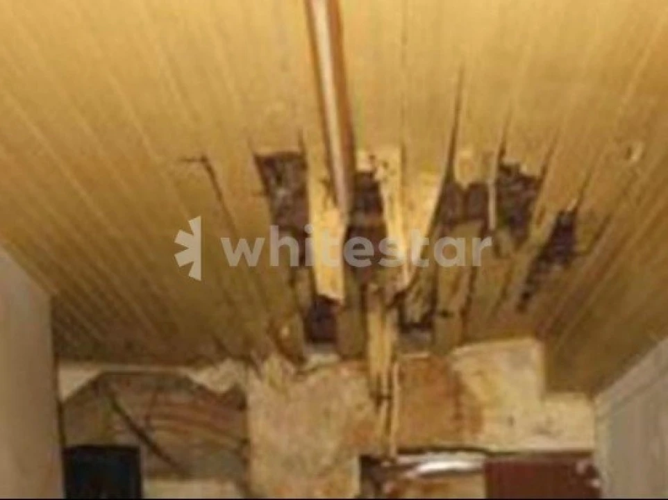 Moradia T4 para Venda em Espírito Santo, Nossa Senhora da Graça e São Simão Foto 8