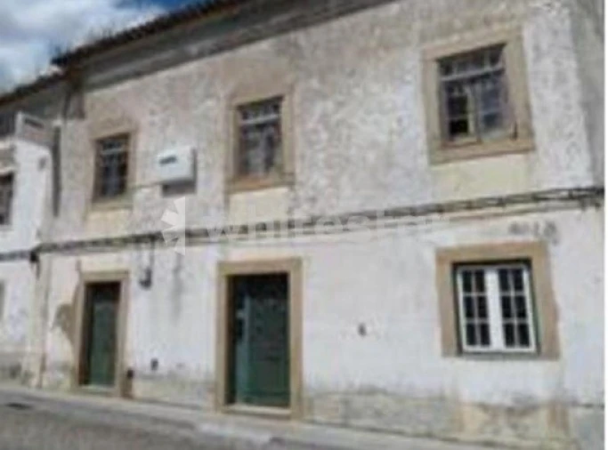 Moradia T4 para Venda em Espírito Santo, Nossa Senhora da Graça e São Simão