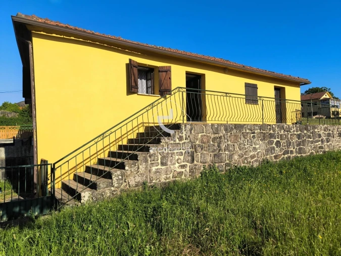 Moradia T3 para Venda em Paredes de Coura e Resende