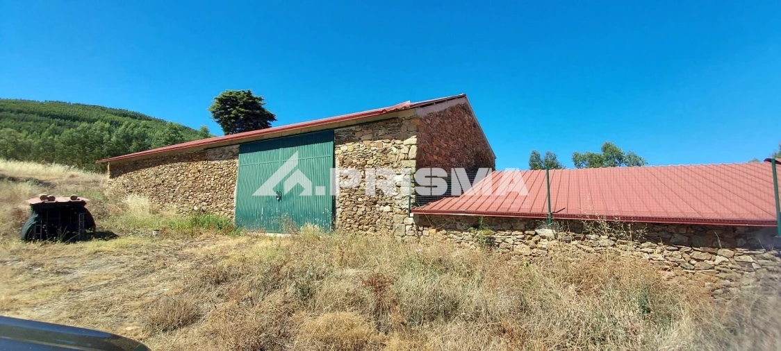 Quinta T3 para Venda em Penamacor Foto 1