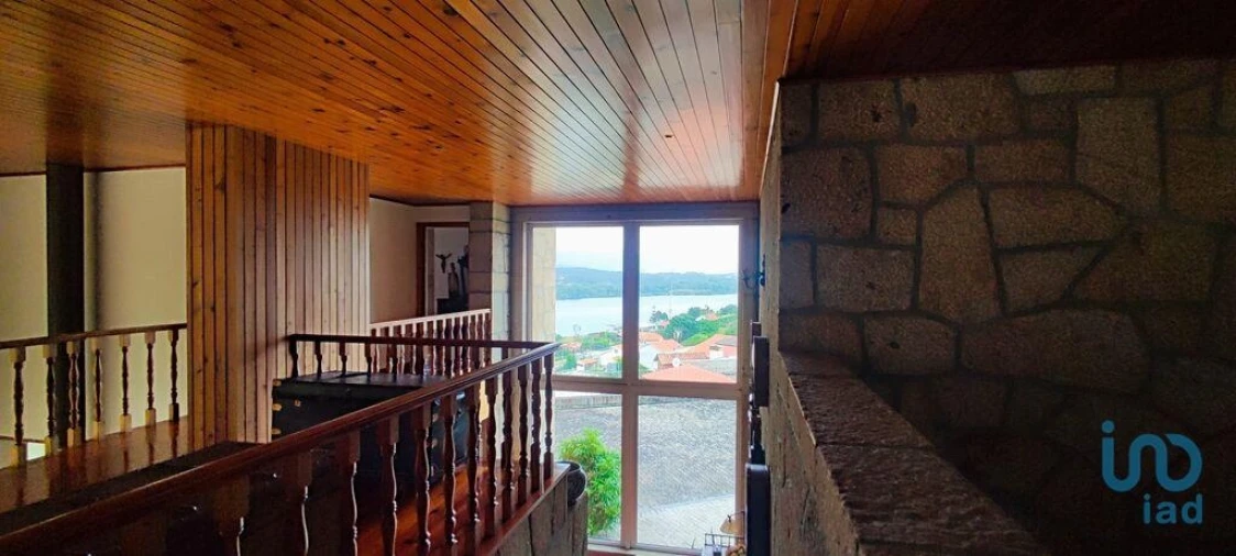 Moradia T7 para Venda em Gondarem Foto 4