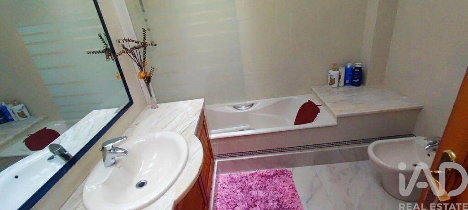 Moradia T7 para Venda em Gondarem Foto 26