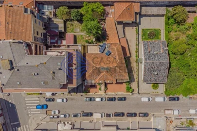 Moradia T5 para Venda em Paranhos