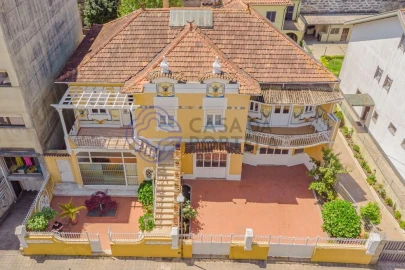 Moradia T5 para Venda em Paranhos