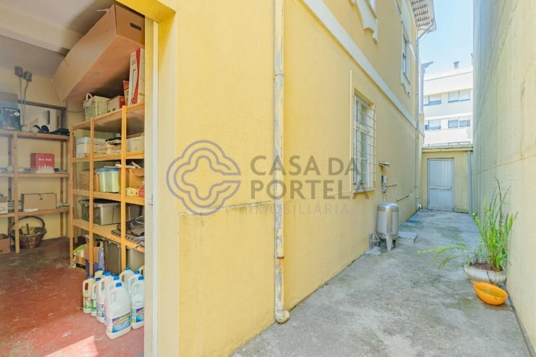 Moradia T5 para Venda em Paranhos Foto 83