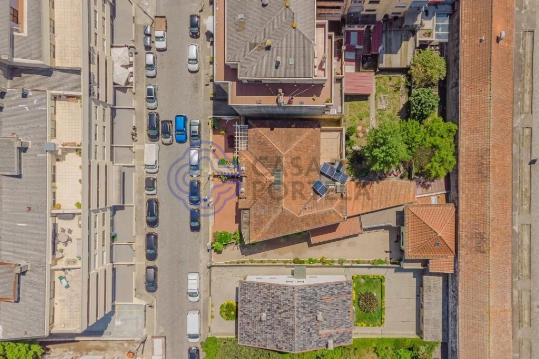 Moradia T5 para Venda em Paranhos Foto 5