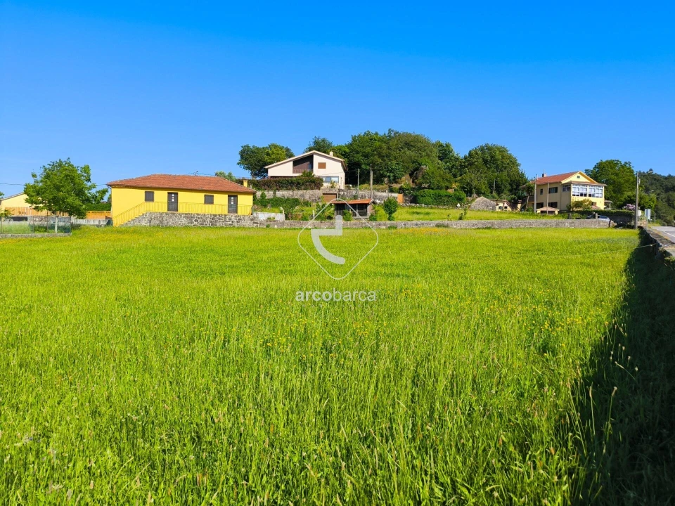 Terreno para Venda em Paredes de Coura e Resende Foto 3