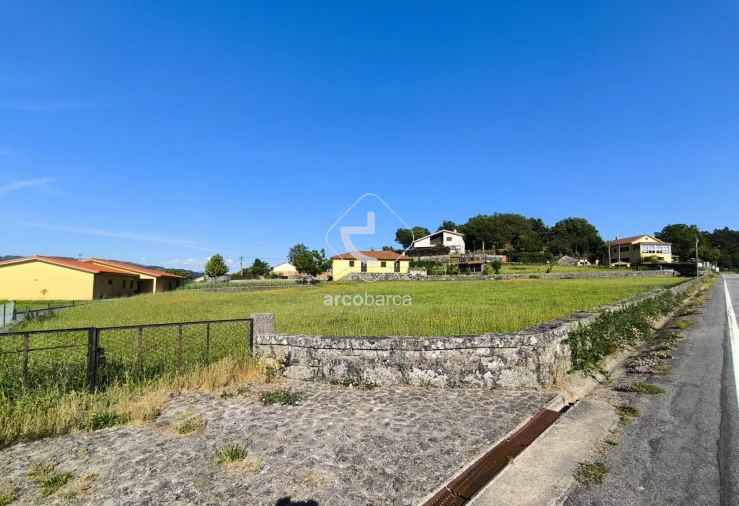 Terreno para Venda em Paredes de Coura e Resende Foto 4