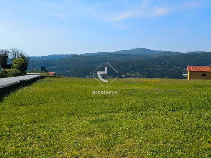 Terreno para Venda em Paredes de Coura e Resende
