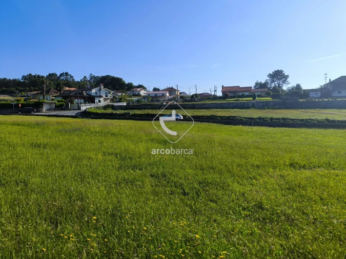 Terreno para Venda em Paredes de Coura e Resende Foto 2